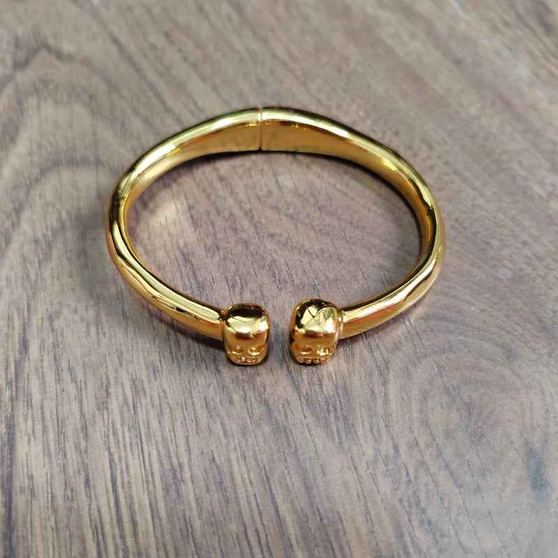 2026 new hot selling niche design high-quality skull bracelet, suitable for daily casual fashion jewelry