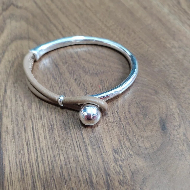 2026 new niche design exquisite bracelet, suitable for daily casual fashion jewelry
