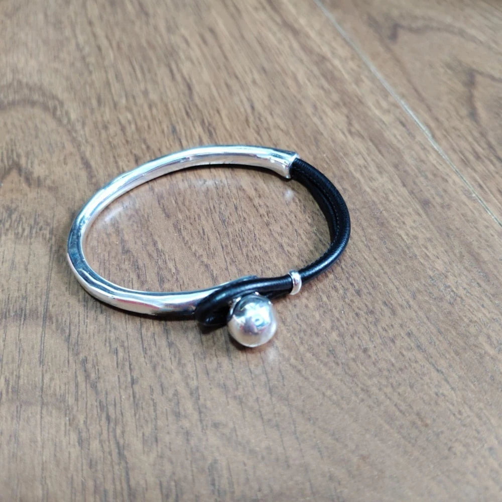 2026 new niche design exquisite bracelet, suitable for daily casual fashion jewelry