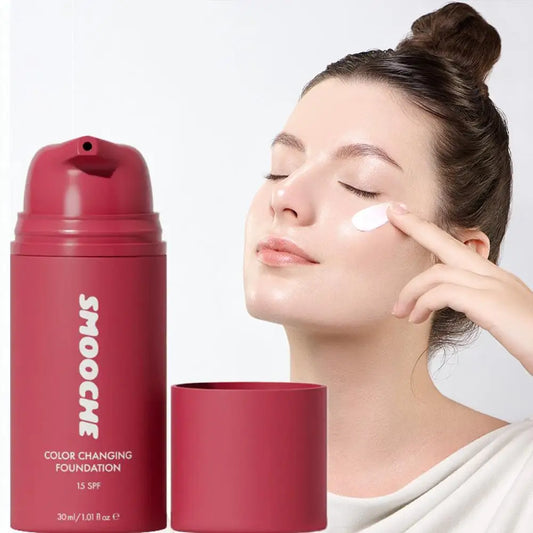 30ml SMOOCHE Color Changing Foundation - Self-Adjusting Shade, Covers Imperfections & Fine Lines for Flawless Natural Look