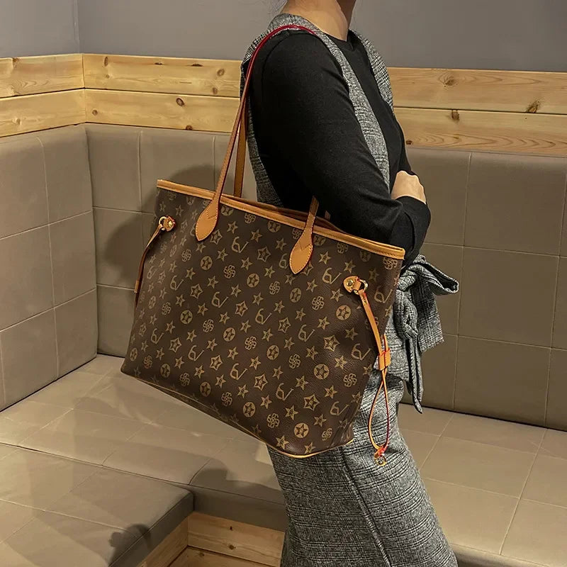 Fashion Printed Large Capacity Tote Bag 2026 New Women's Trendy Versatile Commuter Shoulder Bag Coffee Beige Free Shipping