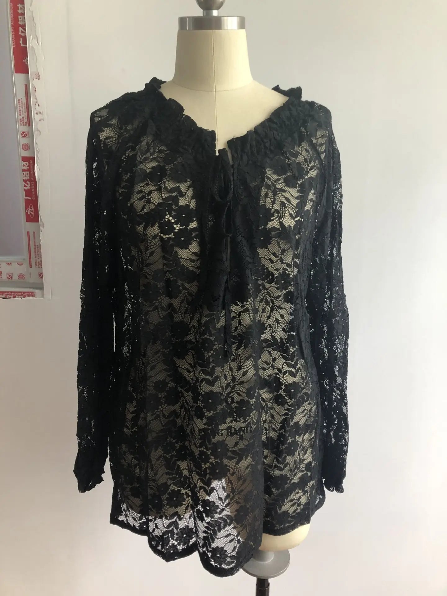 Women's Blouses Spring Summer Fashion Boho Lace Hollow Out Deep V Neck Pullover Shirt Women Elegant Casual Blouse Female Tops