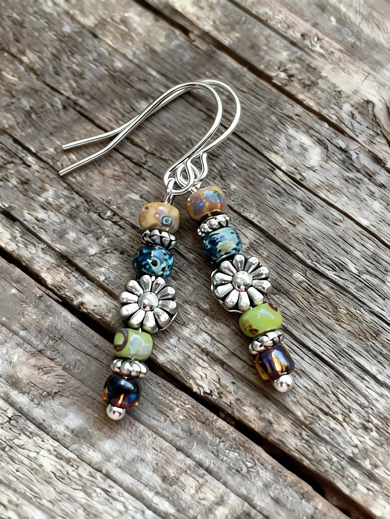 Boho Flower Dangle Earrings with Colorful Beads & Antique Metal Charm, Women's Casual Party Jewelry