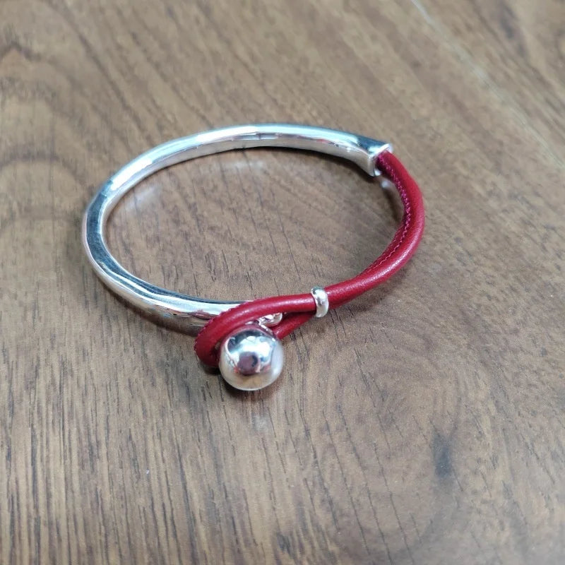 2026 new niche design exquisite bracelet, suitable for daily casual fashion jewelry