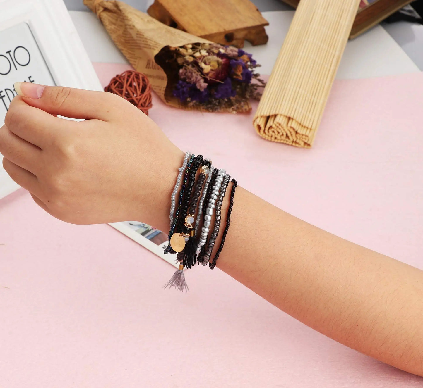 6Sets Boho Bead Bracelets Set Stackable Bracelets Comfortable Stretch Bracelets Multicolor Bohemian Charm Bracelet for Women Men