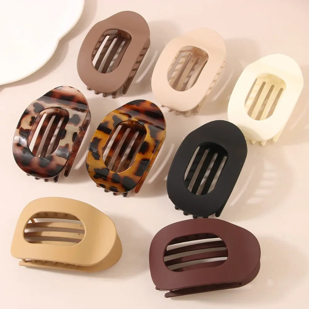 Fashion Oval Hair Claw Clip for Women New Design Leopard Matte Curved Flat Styling Barrettes Acrylic Lying Down Hair Accessories