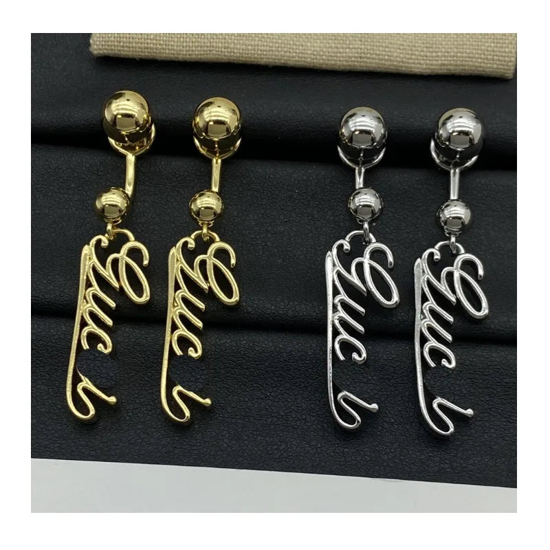 Home Fashion New Products Letter Stud Earrings Letter Light Luxury Earrings Niche High-end Stud Earrings Direct Sales